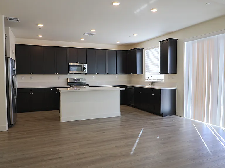 6735 Lunar Descent Dr — Photo 12