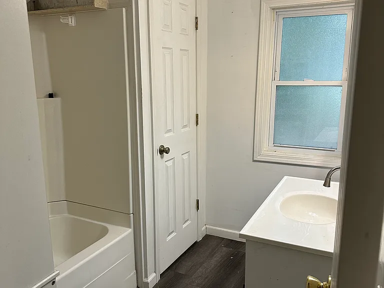1004 Mechanic St — Photo 14