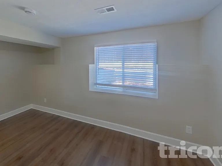 1140 Modell Dr — Photo 7