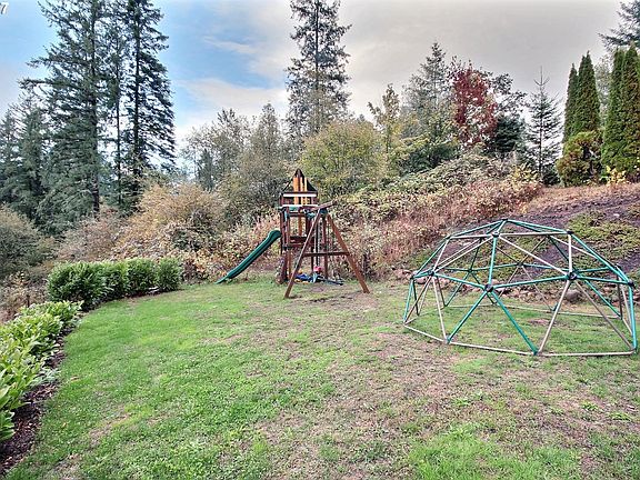 4th image of 32221 NE 150th Ct