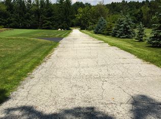 633-1 W Division Rd, Hebron, IN 46341