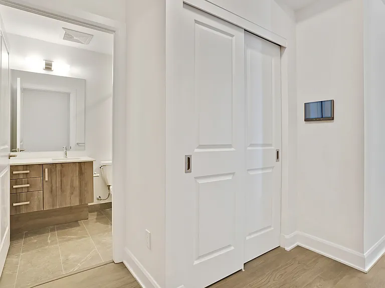 3240 William Coltson Ave — Photo 118