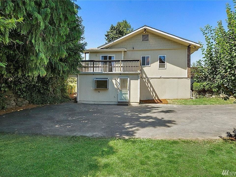1st image of 14712 35th Ave NE #A