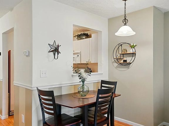 2nd image of 1630 Holland Dr #1630