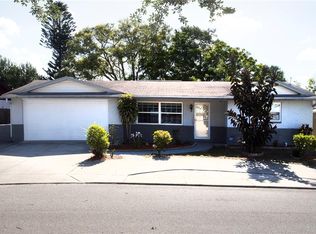 8900 Windsong Ln, Port Richey, FL 34668