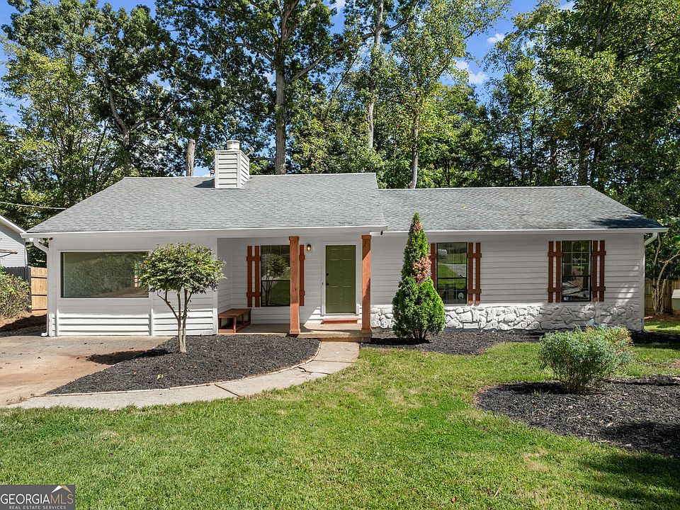 1st image of 293 Hardwood Ln