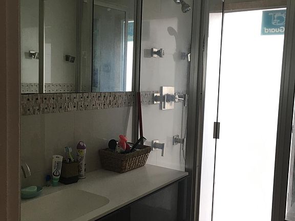 Modern bathroom