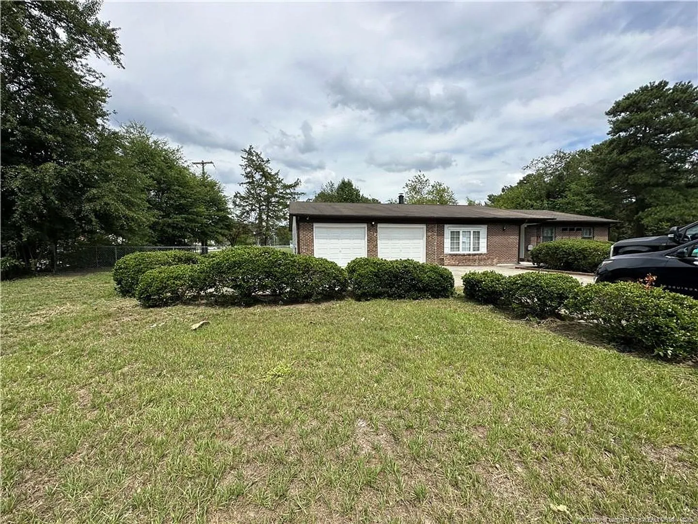 3 Bedroom, 2 Bath in Jack Britt School District — Photo 2