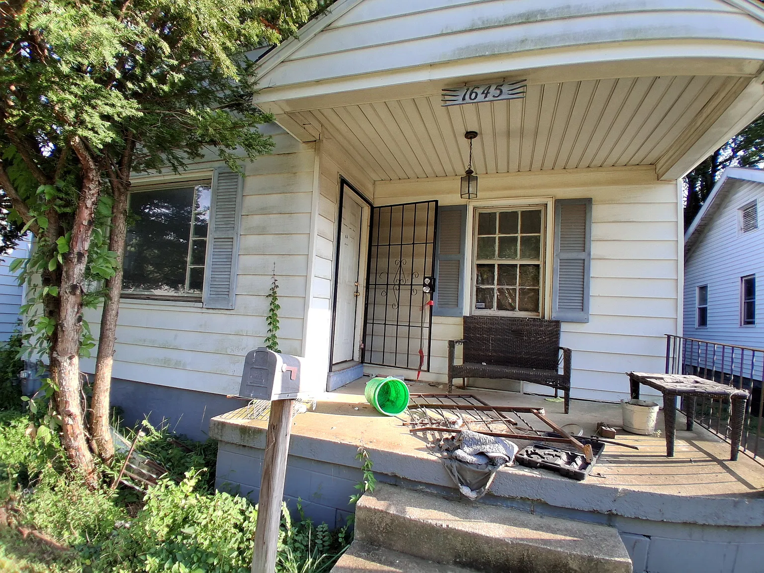 1 bed, 1000 sqft, $325 — Photo 2