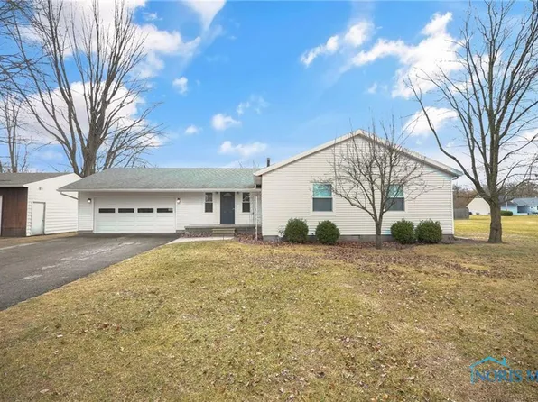 8431 Faldl Rd, Sylvania, OH 43560