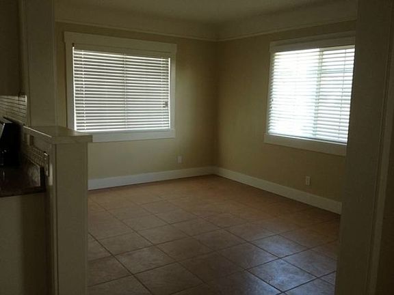 4th image of 243 Stanford St
