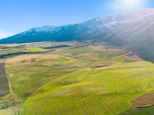 Oxford Loop Rd, Clifton, ID 83228