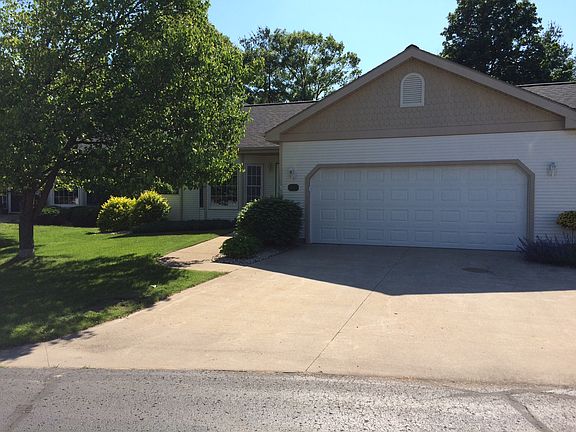 4th image of 322 Golfview Ln