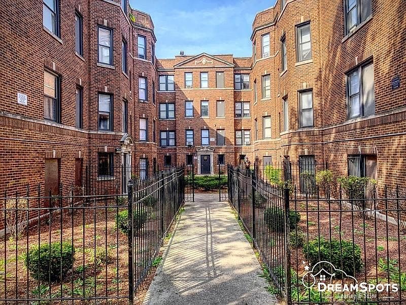1st image of 7664 S Essex Ave #304