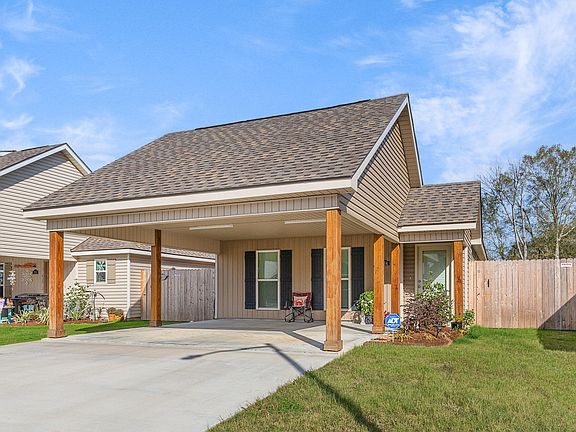 3rd image of 234 Camerons Cove Dr