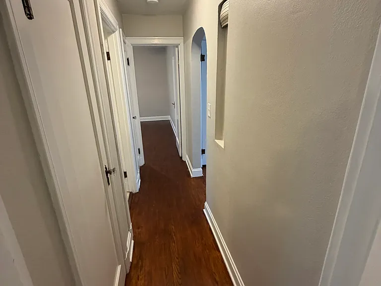3413 Gilham Ave #B — Photo 9