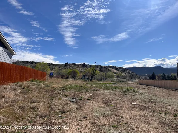 318 Grullo Ln, Silt, CO 81652