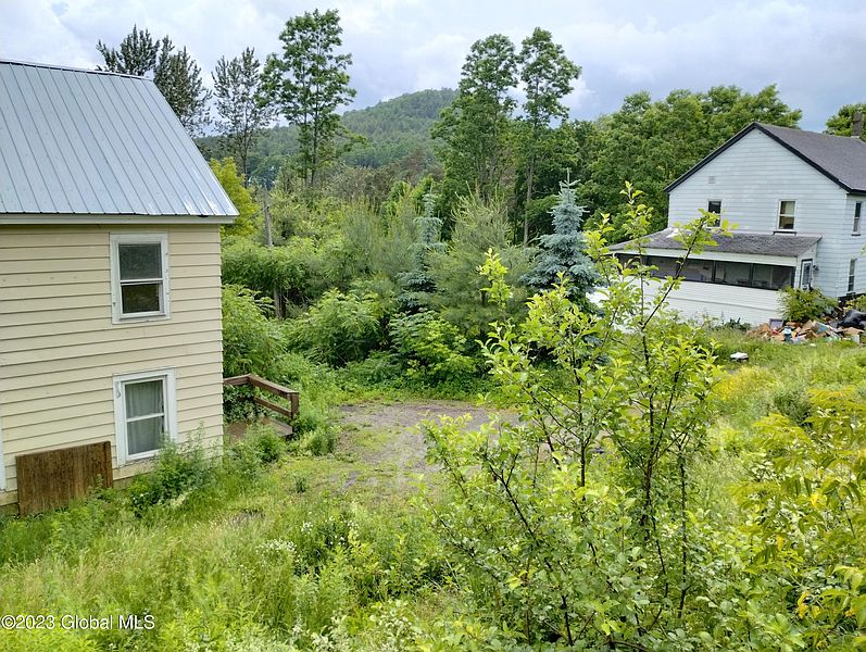 2nd image of 54 Raymond Wright Avenue