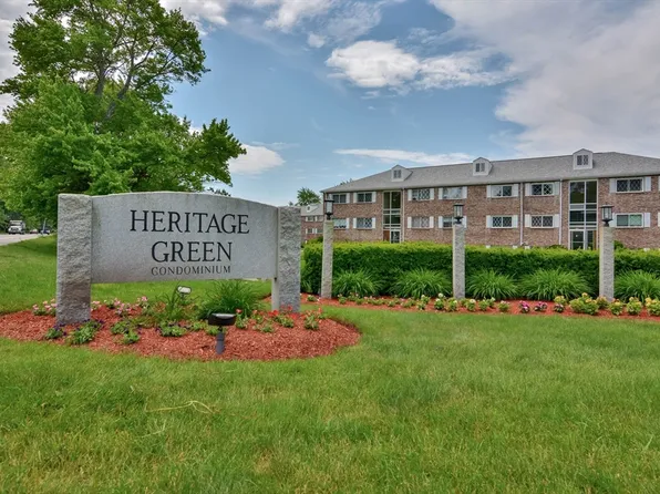52 Fernview Ave APT 10, North Andover, MA 01845