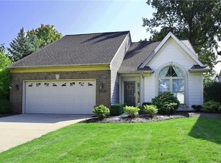 341 Champions Ct, Avon Lake, OH 44012