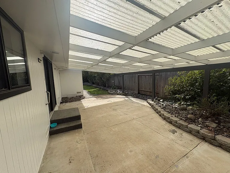 2292 Timothy Ct — Photo 16