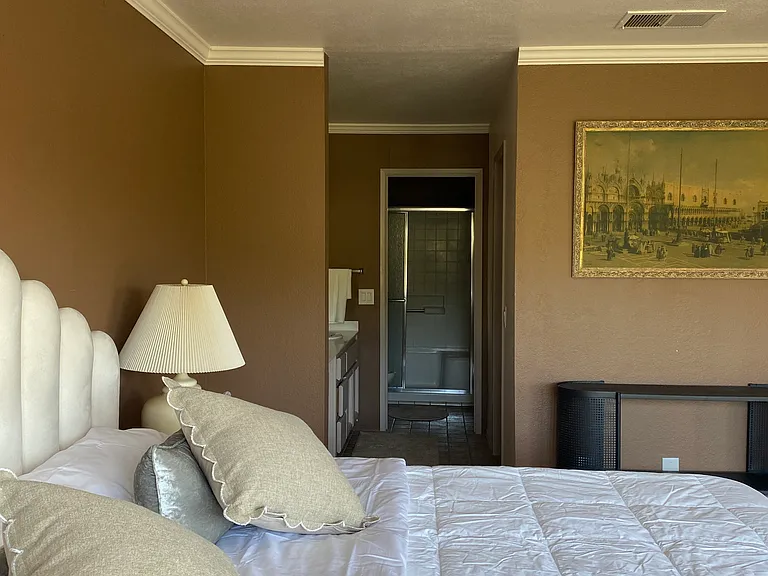 460 Crestridge Ln — Photo 20