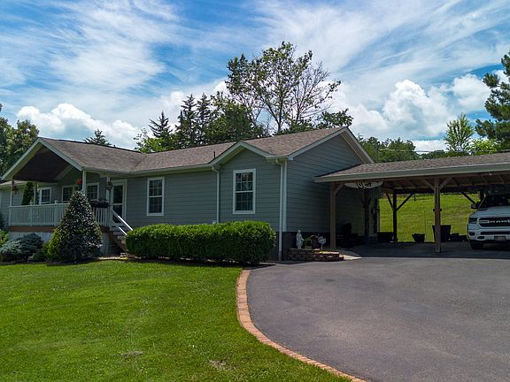 3rd image of 1151 Shields Ridge Rd