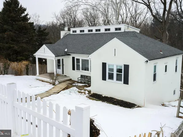 220 Balligomingo Rd, Conshohocken, PA 19428