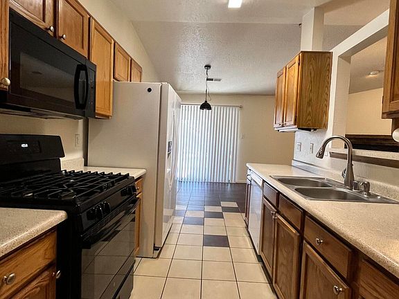5th image of 6642 Lamy St NW