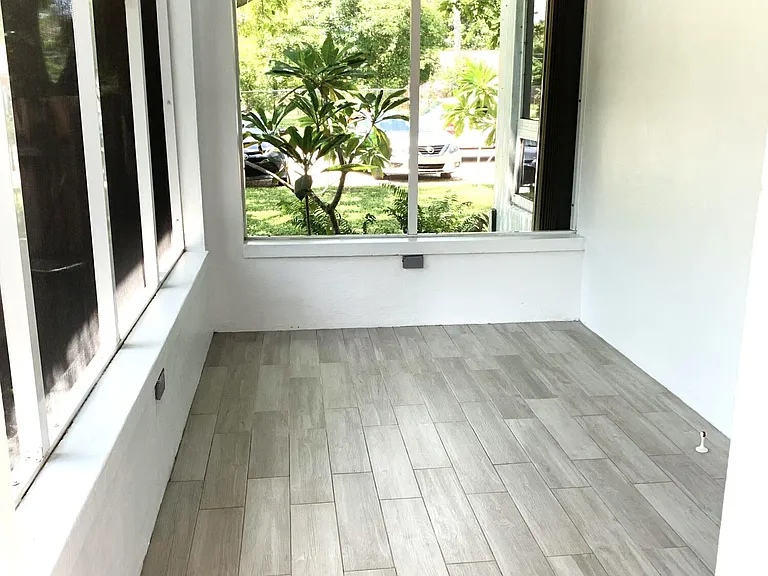 1500 NW 5th Ave #W — Photo 9