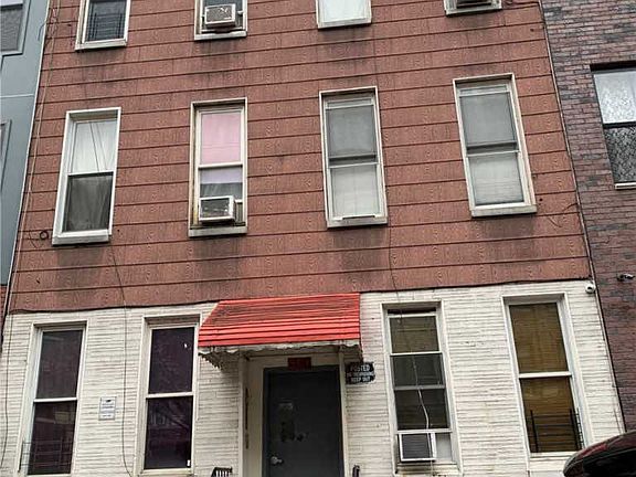 2nd image of 310 Troutman St