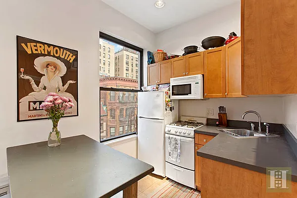 Rented by Halstead Real Estate | media 18