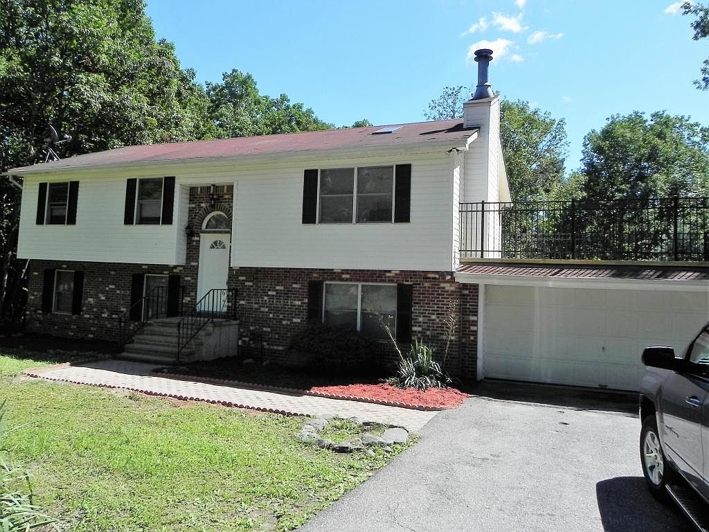 216 Timber Hill Rd, Henryville, PA 18332 Zillow