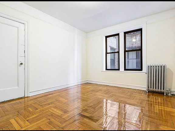 3rd image of 50 Seaman Ave Unit 1B