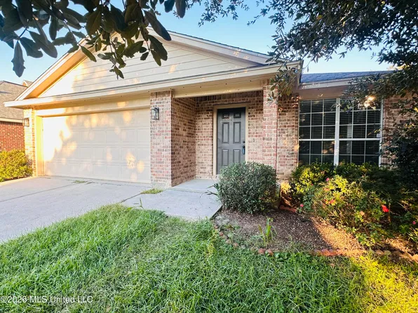 10341 Huntleigh Dr, Gulfport, MS 39503