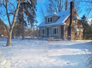 16941 W Thirteen Mile Rd, Southfield, MI 48076