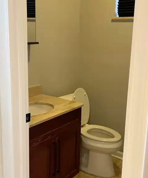3933 W Lexington St #1 — Photo 32