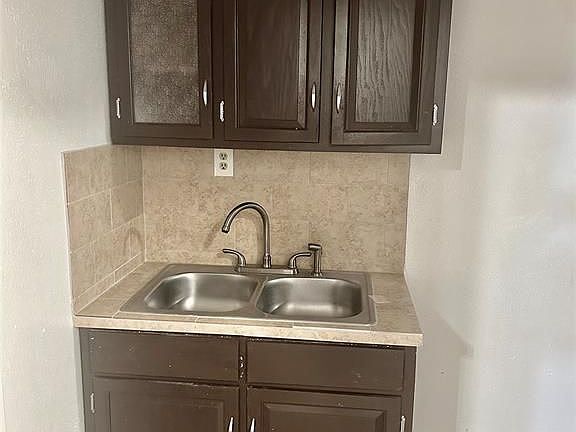 5th image of 10323 Sagevale Ln #1