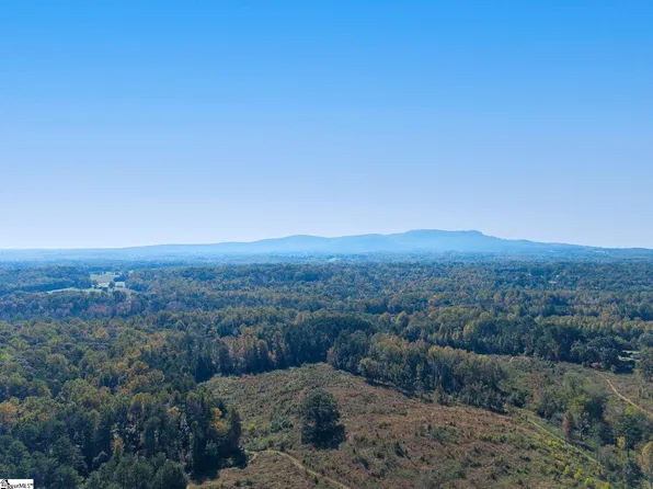 47 N McCauley Rd, Travelers Rest, SC 29690