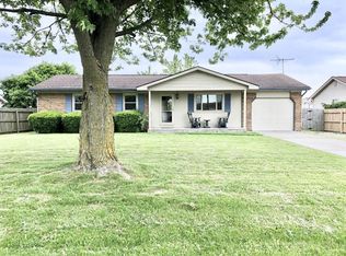 730 N Clark St, Markle, IN 46770