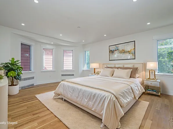 1753 East 21st Street image 30 of 49