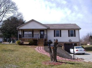 1006 Mountain Rd NW, Roanoke, VA 24017