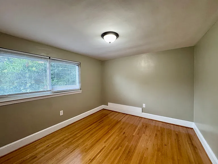 1709 Patton Ave — Photo 18