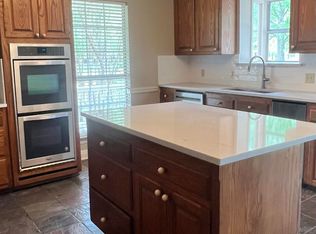 5638 Riverbend Blvd, Baton Rouge, LA 70820