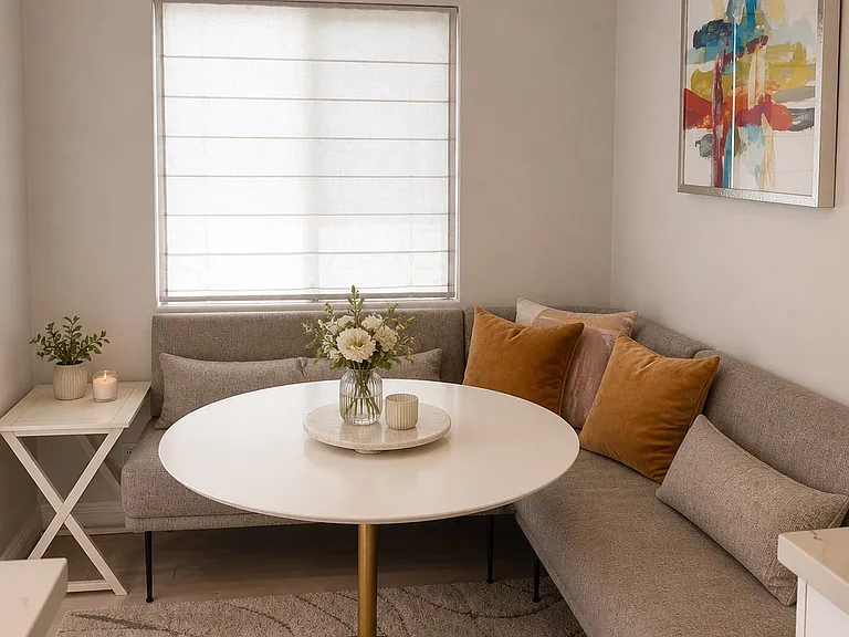 1228 S Saltair Ave #5 — Photo 3