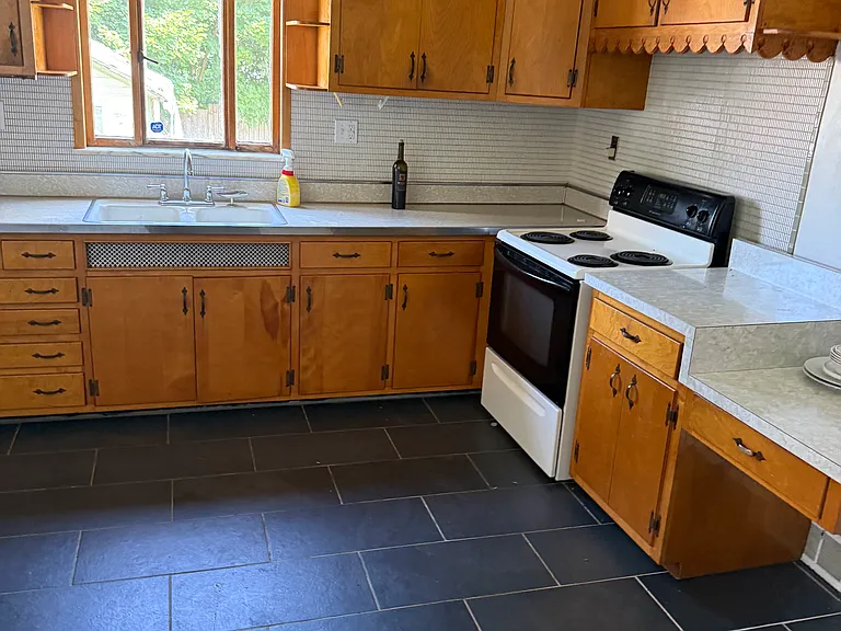 2710 Jenny Lind St #1 — Photo 7
