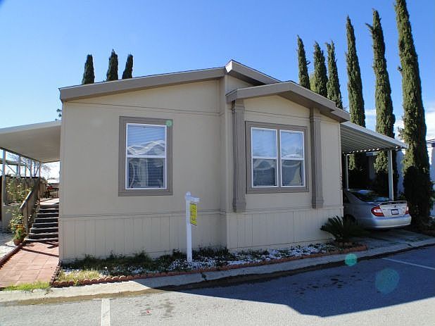 2nd image of 13332 Buena Vista St #64