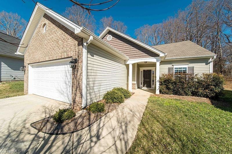 1st image of 4184 Becca Ln
