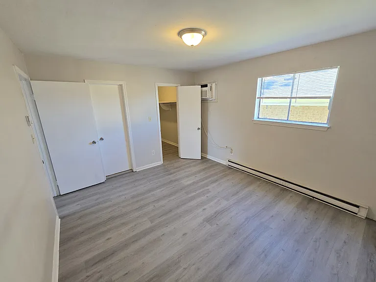 3475 Azalea Garden Rd Apartments — Photo 10