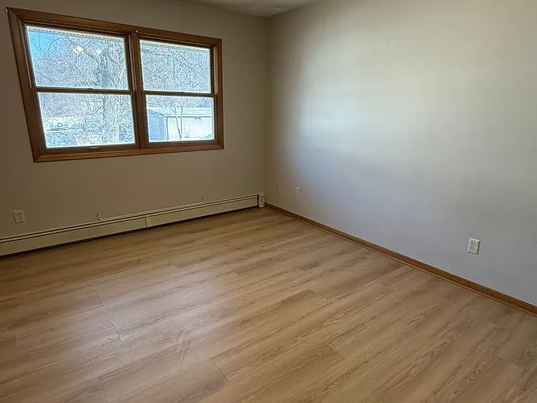 806 Jefferson St — Photo 6